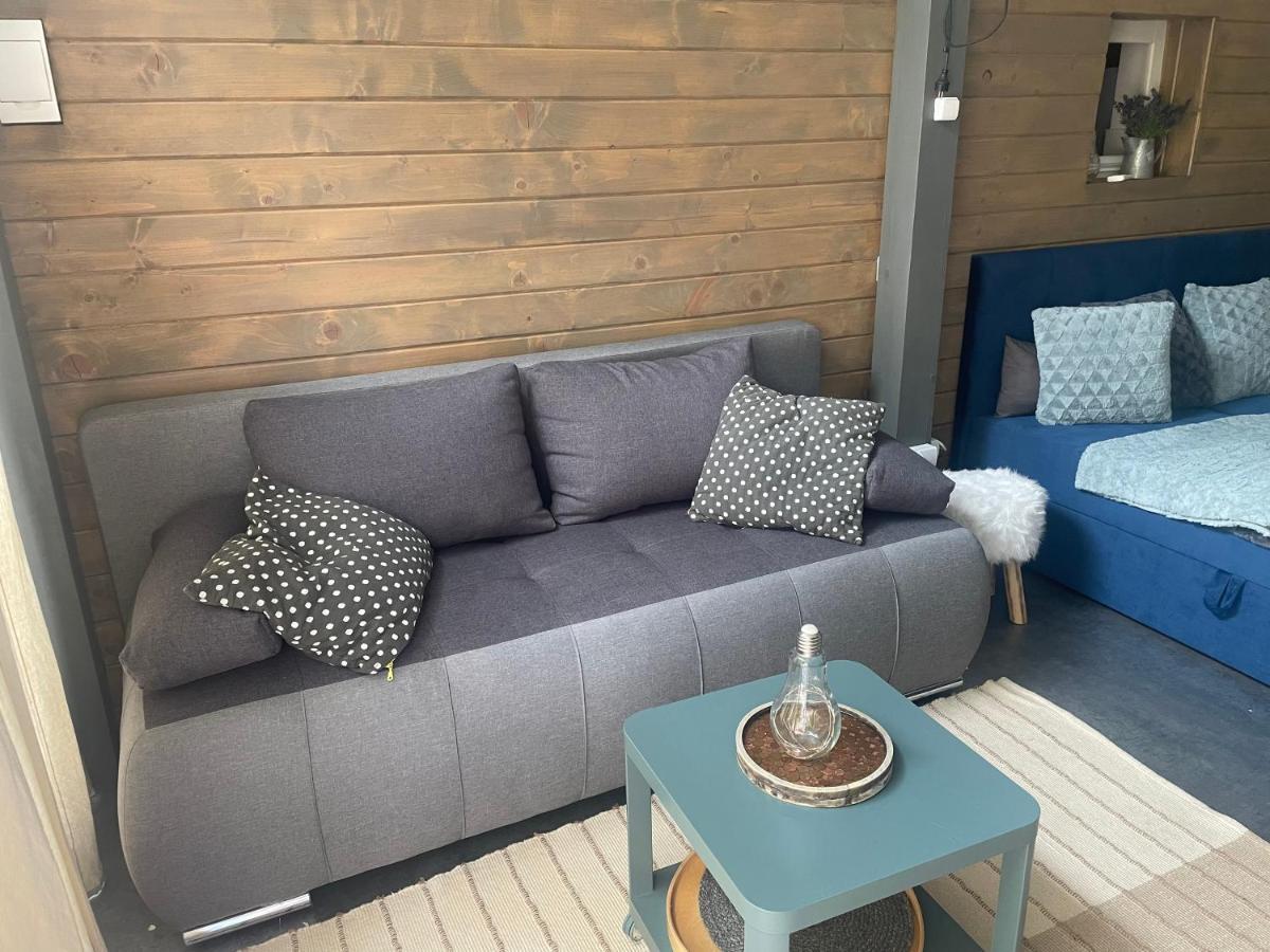 Monpe Apartmanik S Atmosferou Komarno Bagian luar foto