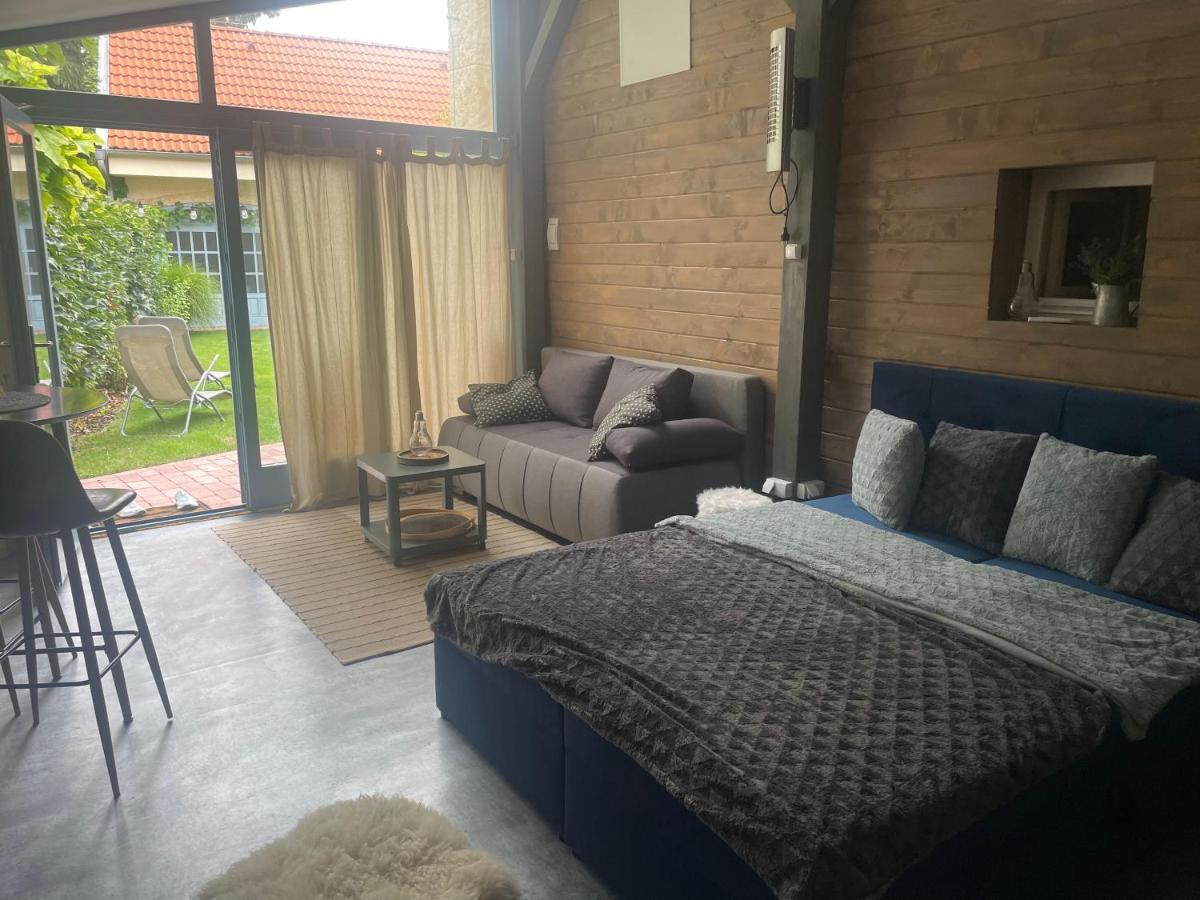 Monpe Apartmanik S Atmosferou Komarno Bagian luar foto