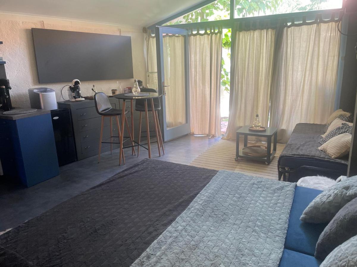 Monpe Apartmanik S Atmosferou Komarno Bagian luar foto