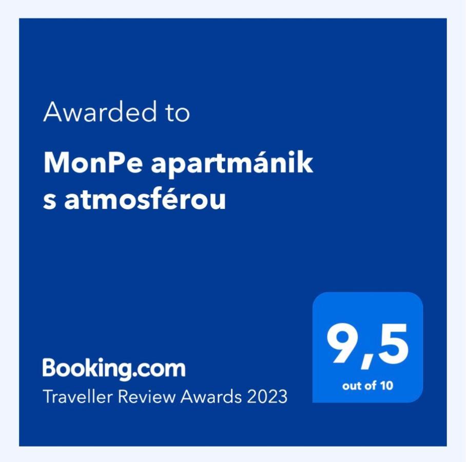 Monpe Apartmanik S Atmosferou Komarno Bagian luar foto