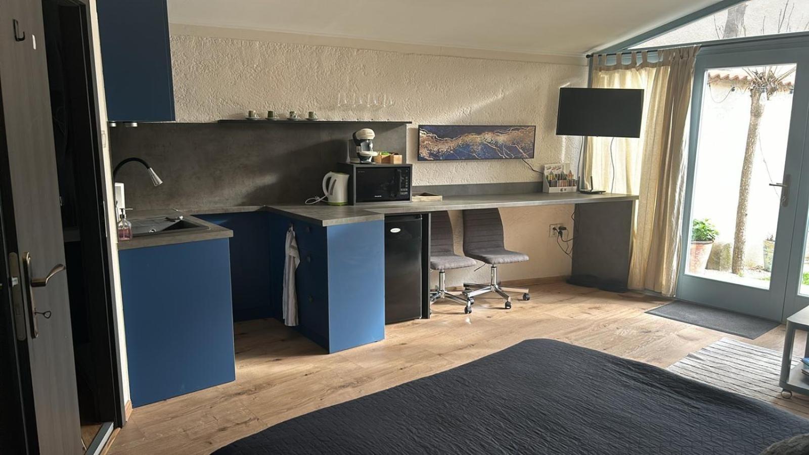Monpe Apartmanik S Atmosferou Komarno Bagian luar foto